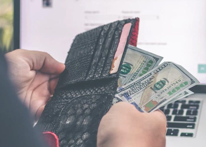 Como economizei R$17 Mil no intercâmbio – Work Exchange